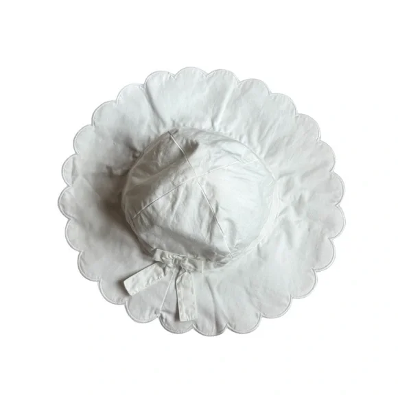 Janie and Jack Scalloped White Sun Hat - Picture 2 of 5